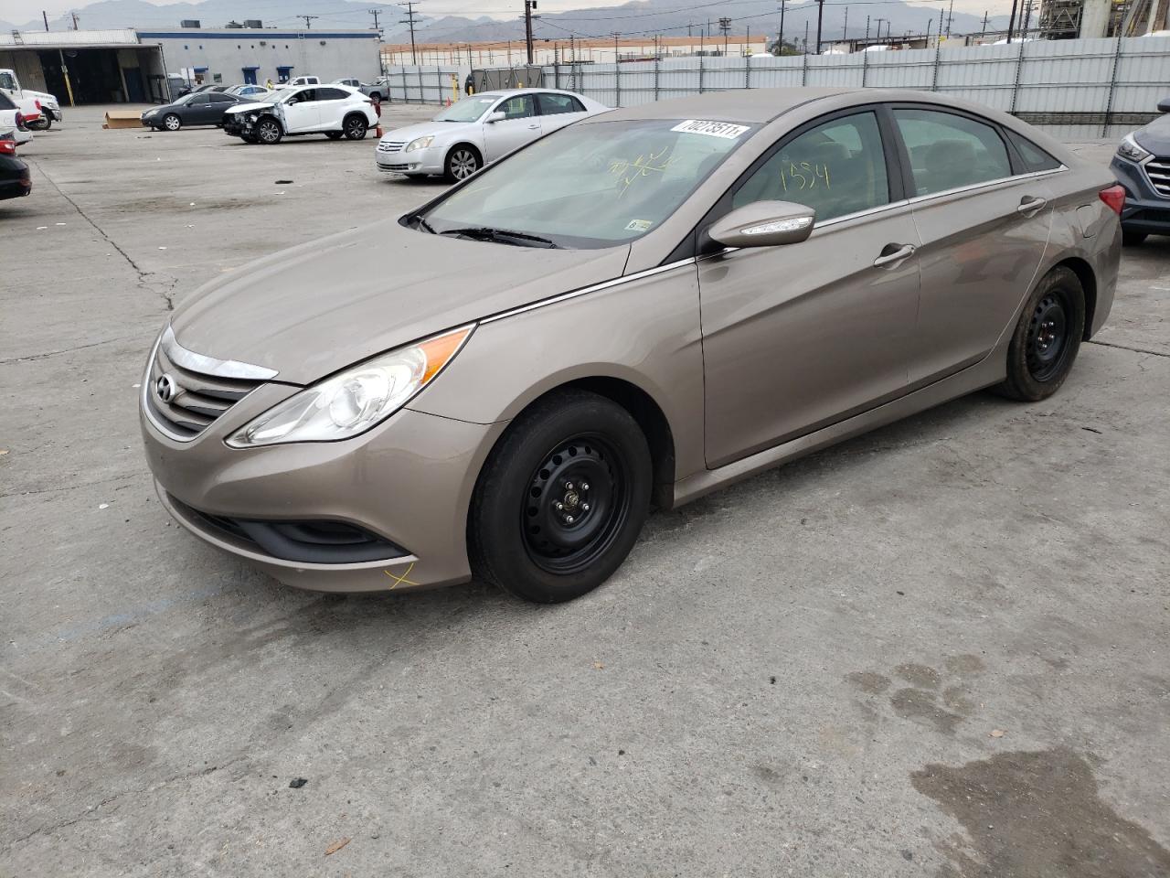 Photo 2 from auction – 2014 HYUNDAI SONATA GLS with VIN 5NPEB4AC8EH877135