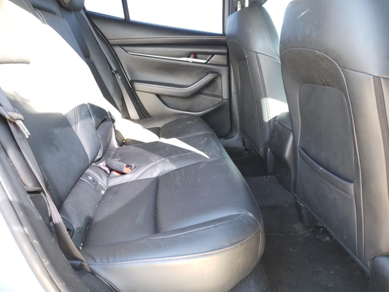 Photo 6 from auction – 2020 MAZDA 3 SELECT with VIN JM1BPACL9L1173546