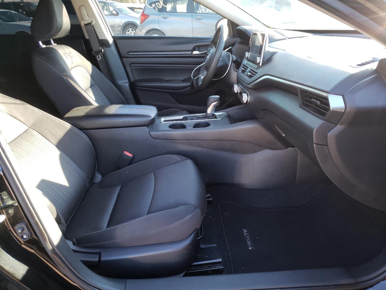 Photo 5 from auction – 2020 NISSAN ALTIMA S with VIN 1N4BL4BV9LC145143