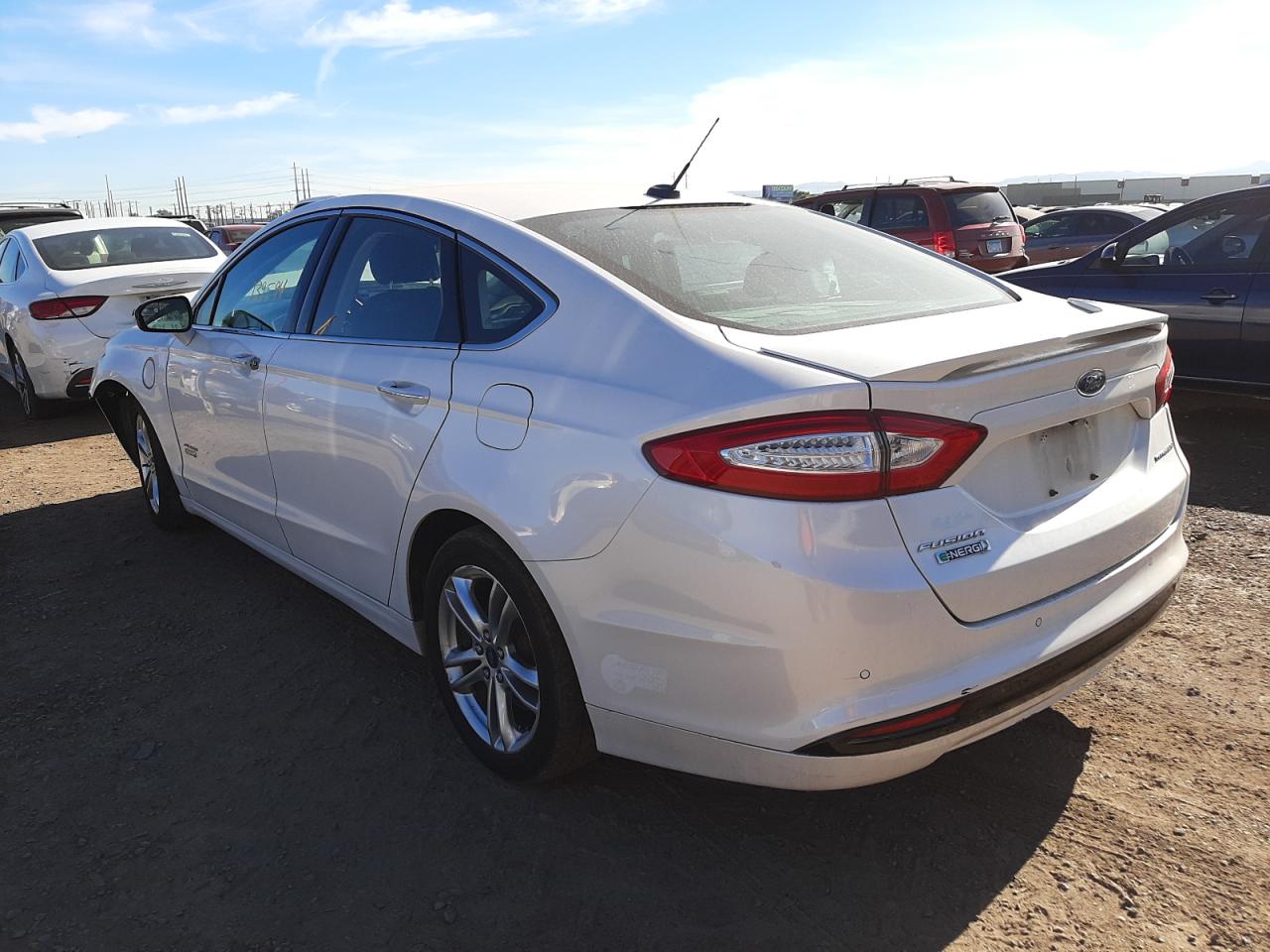 Photo 3 from auction – 2016 FORD FUSION TIT with VIN 3FA6P0SU3GR173095