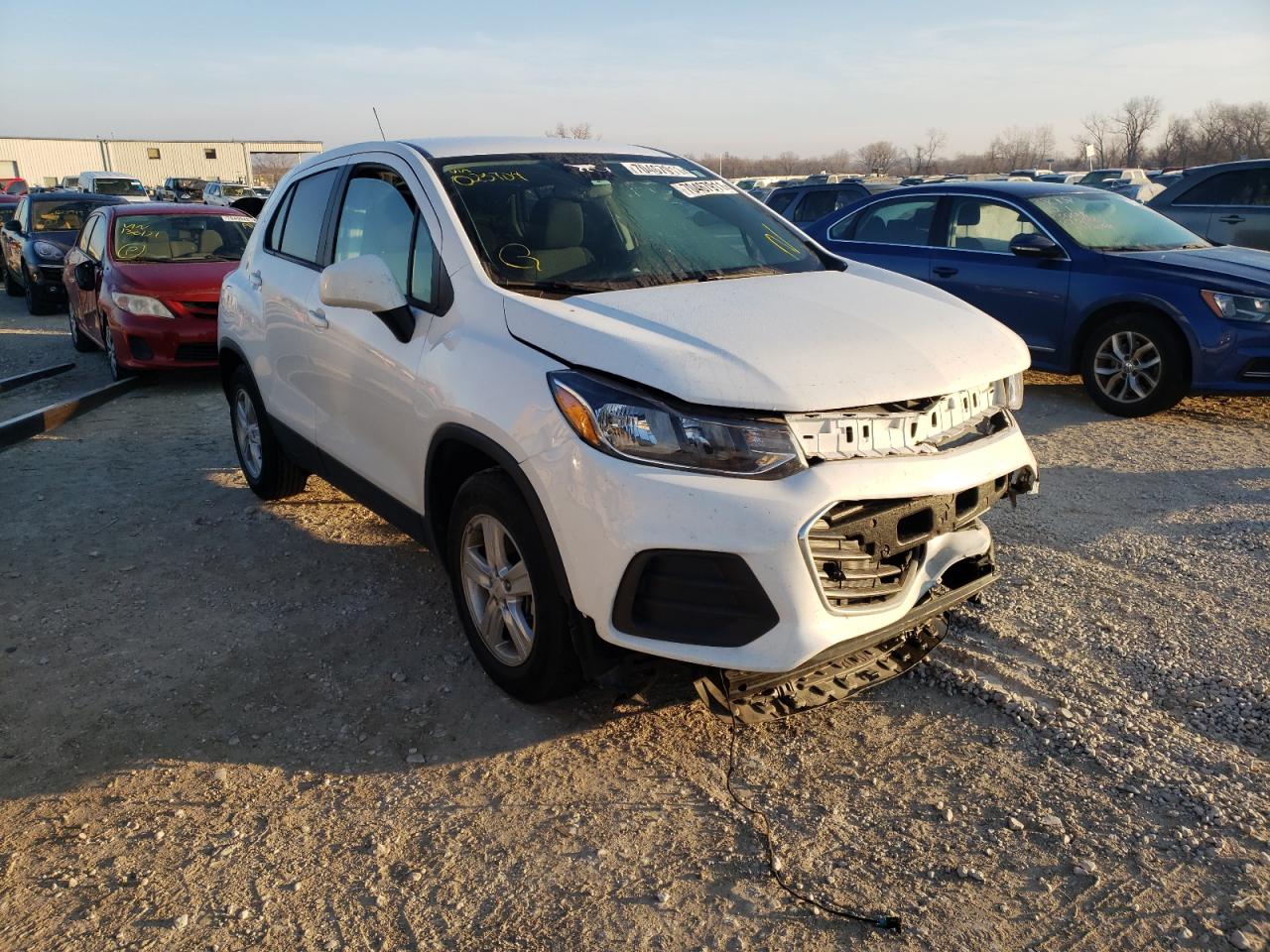 Photo 1 from auction – 2020 CHEVROLET TRAX LS with VIN KL7CJKSB3LB023704
