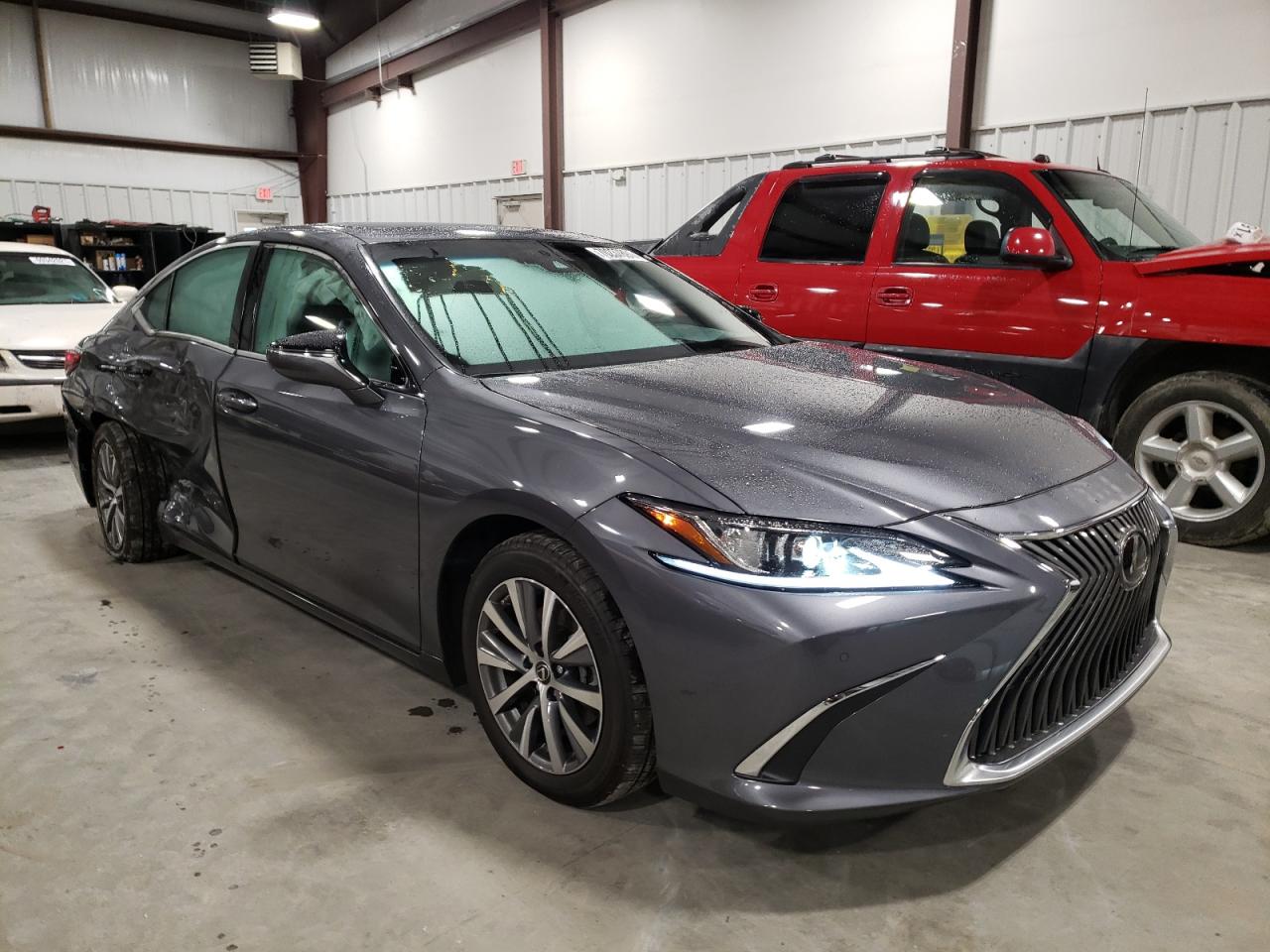 LEXUS ES 350 2020 with VIN 58ADZ1B16LU079484 - Photo from auction