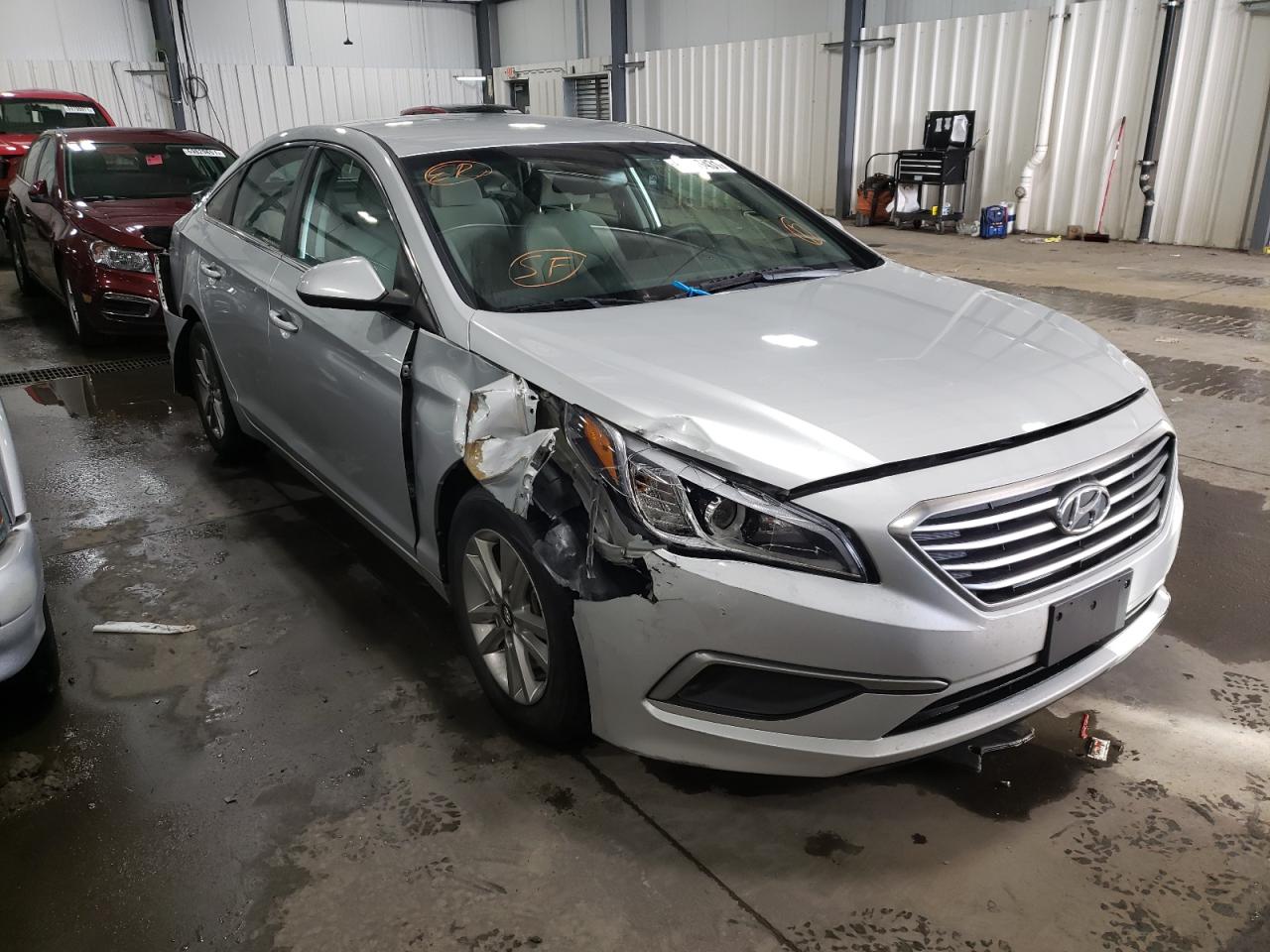 Photo 1 from auction – 2016 HYUNDAI SONATA SE with VIN 5NPE24AF1GH352947