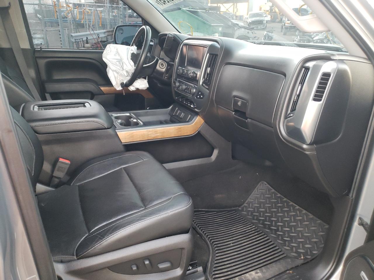 Photo 5 from auction – 2017 CHEVROLET SILVERADO with VIN 3GCUKSEC1HG169056