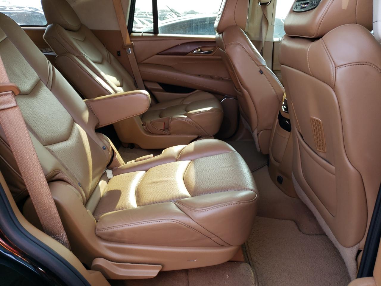 Photo 6 from auction – 2015 CADILLAC ESCALADE P with VIN 1GYS4PKJ8FR697377