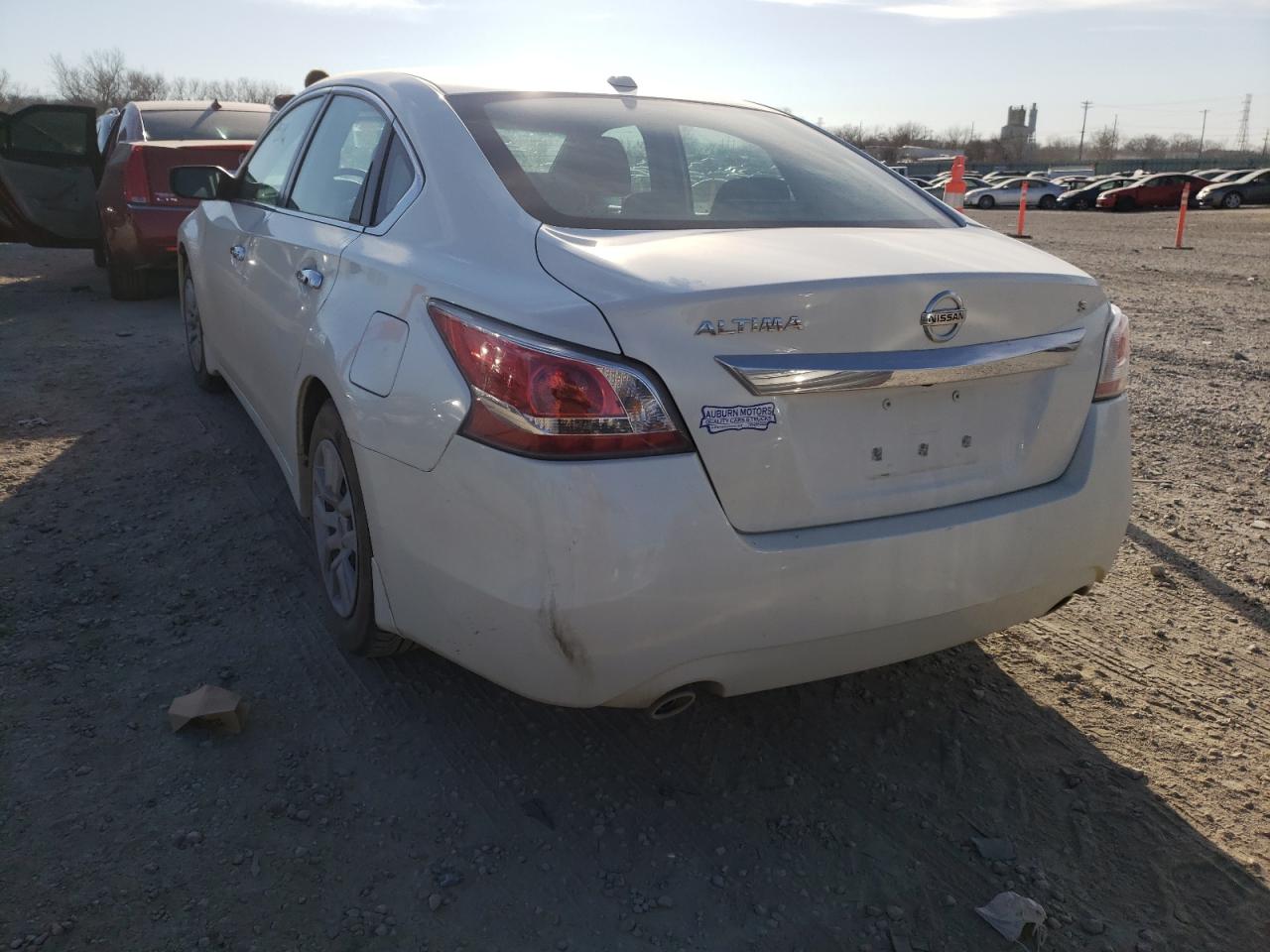 Photo 3 from auction – 2015 NISSAN ALTIMA 2.5 with VIN 1N4AL3AP4FC168617