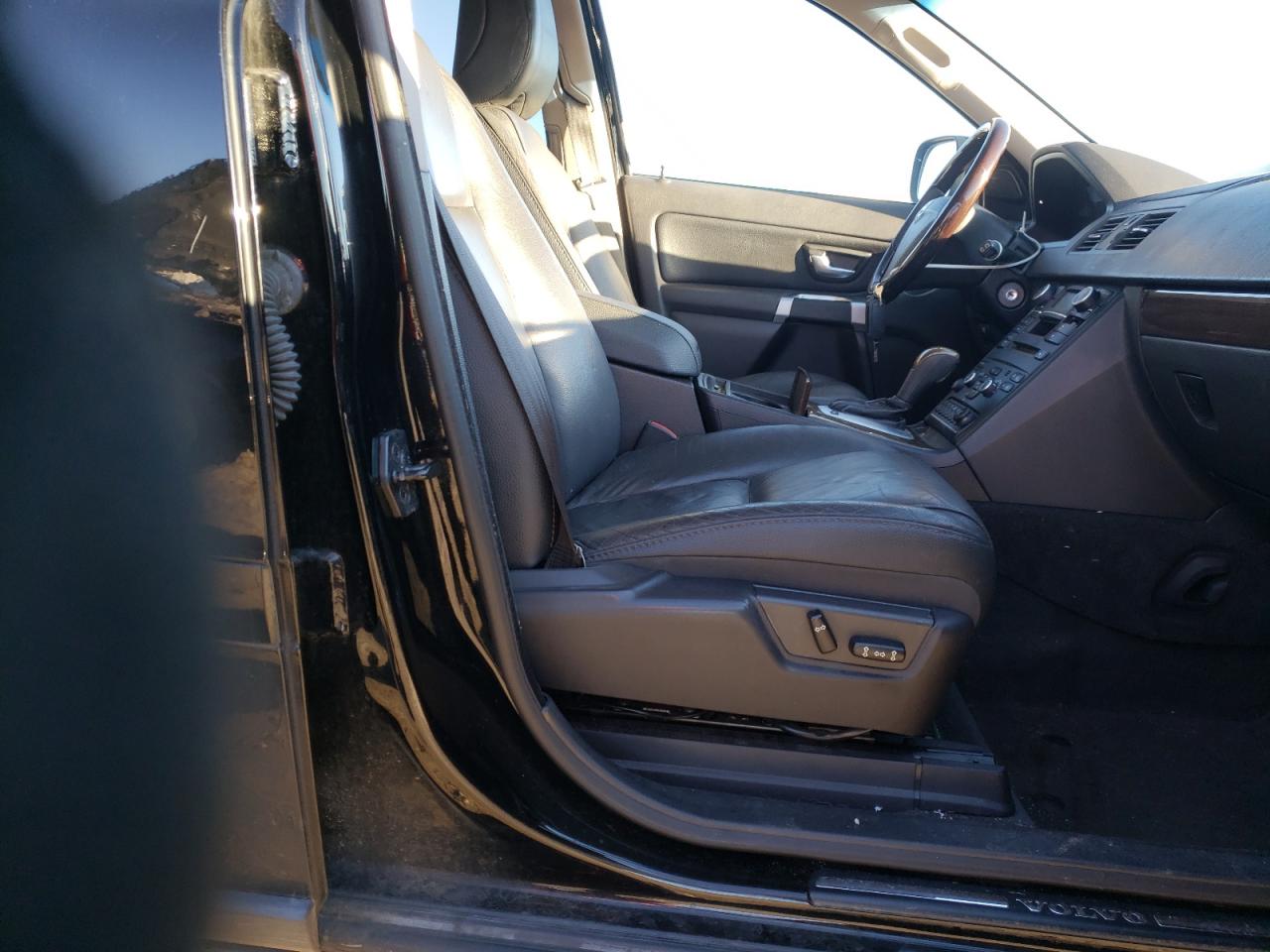 Photo 5 from auction – 2012 VOLVO XC90 3.2 with VIN YV4952CZ2C1620794