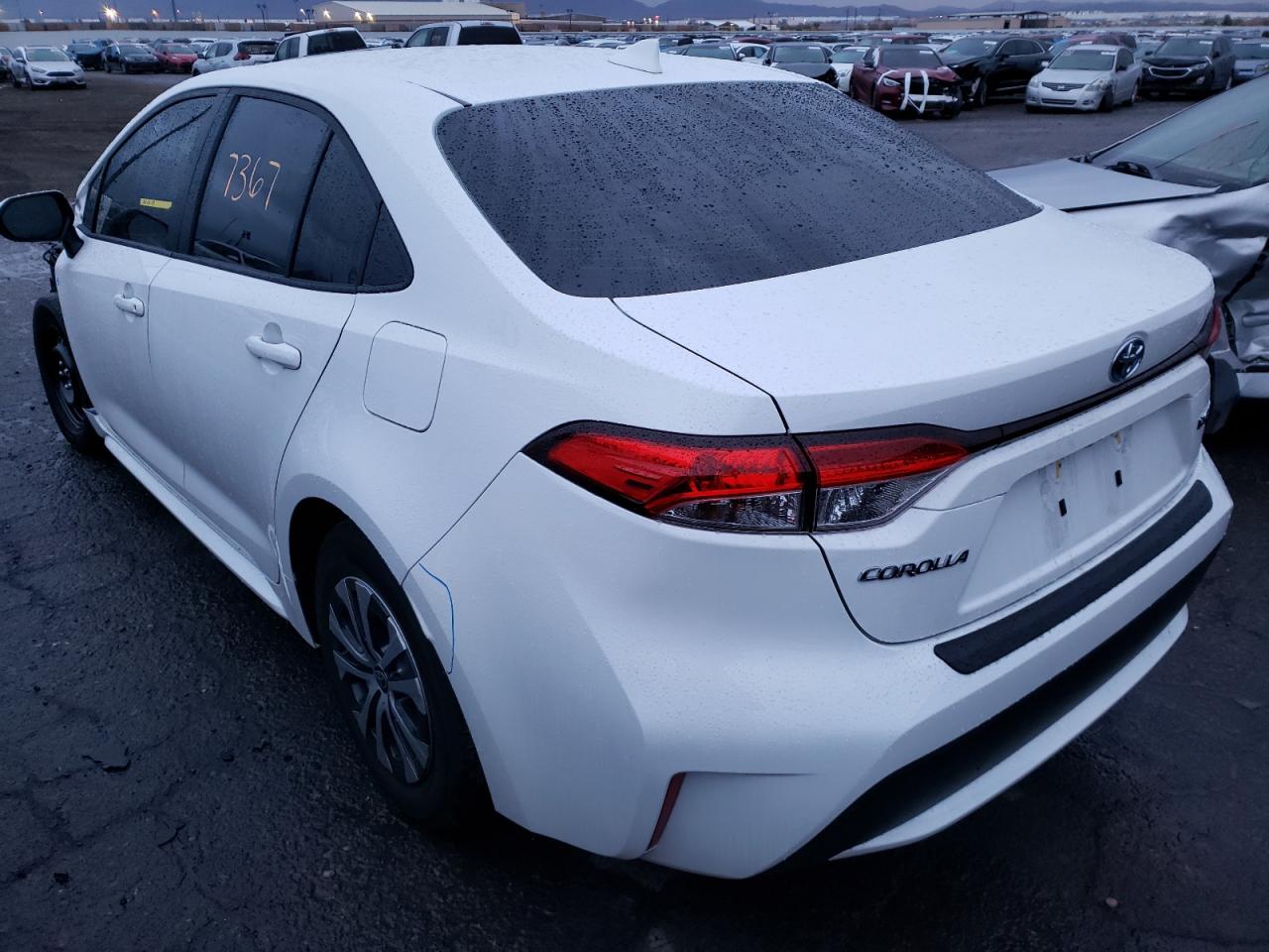 Photo 3 from auction – 2022 TOYOTA COROLLA LE with VIN JTDEAMDE7NJ040724