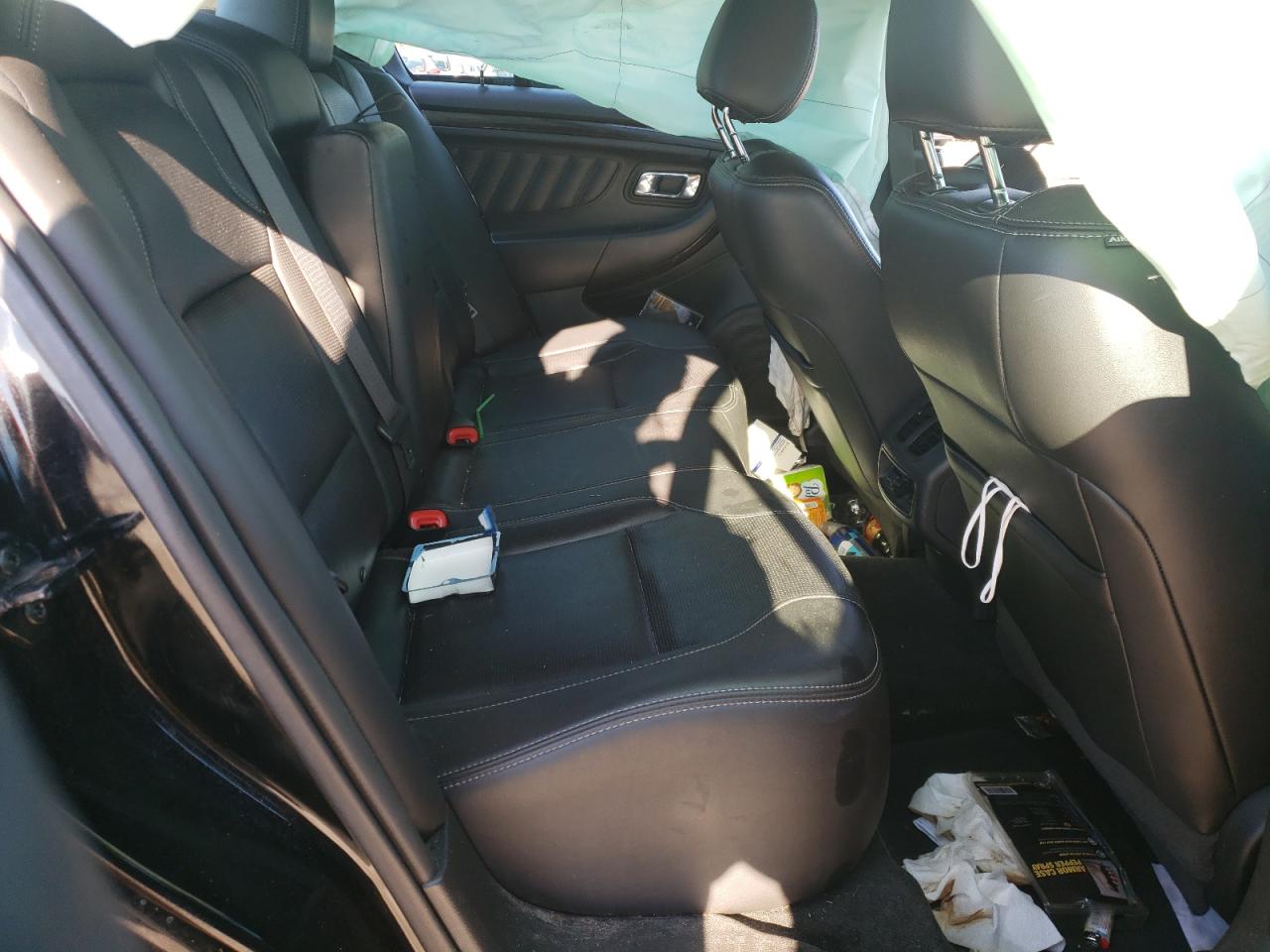 Photo 6 from auction – 2017 FORD TAURUS LIM with VIN 1FAHP2F82HG129129