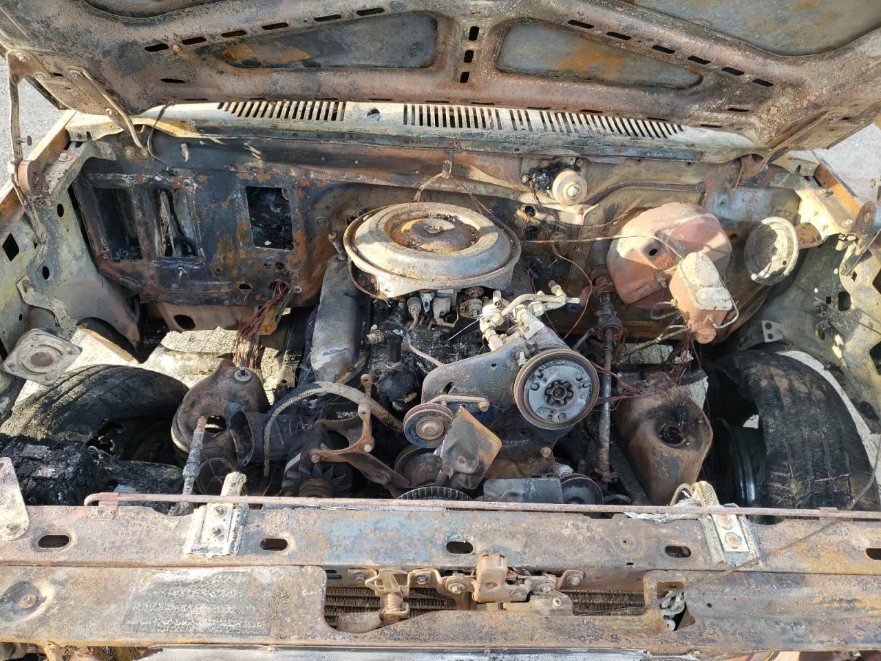 Photo 7 from auction – 1984 FORD F150 with VIN 1FTEX15H2EKA98577