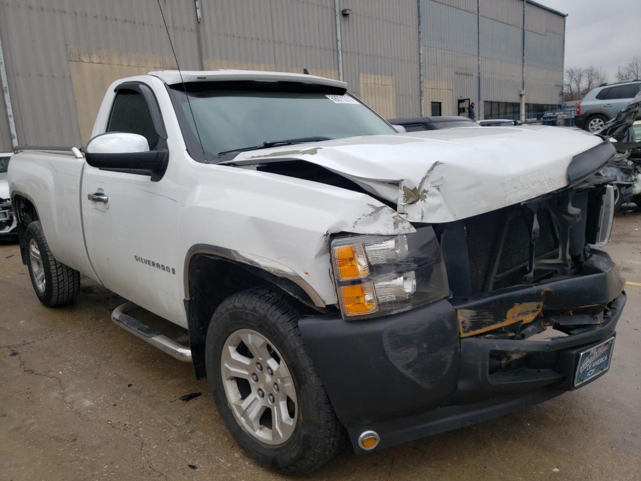 CHEVROLET SILVERADO 2008 with VIN 1GCEC14X88Z275861 - Photo from auction