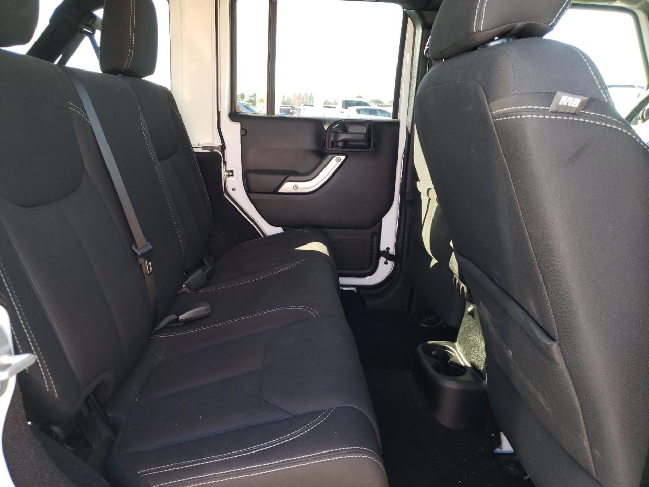 Photo 6 from auction – 2017 JEEP WRANGLER U with VIN 1C4HJWEG0HL641278