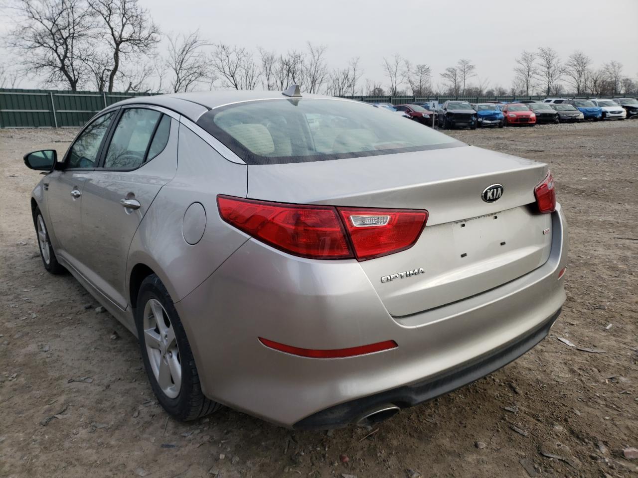 Photo 3 from auction – 2015 KIA OPTIMA LX with VIN KNAGM4A76F5585889