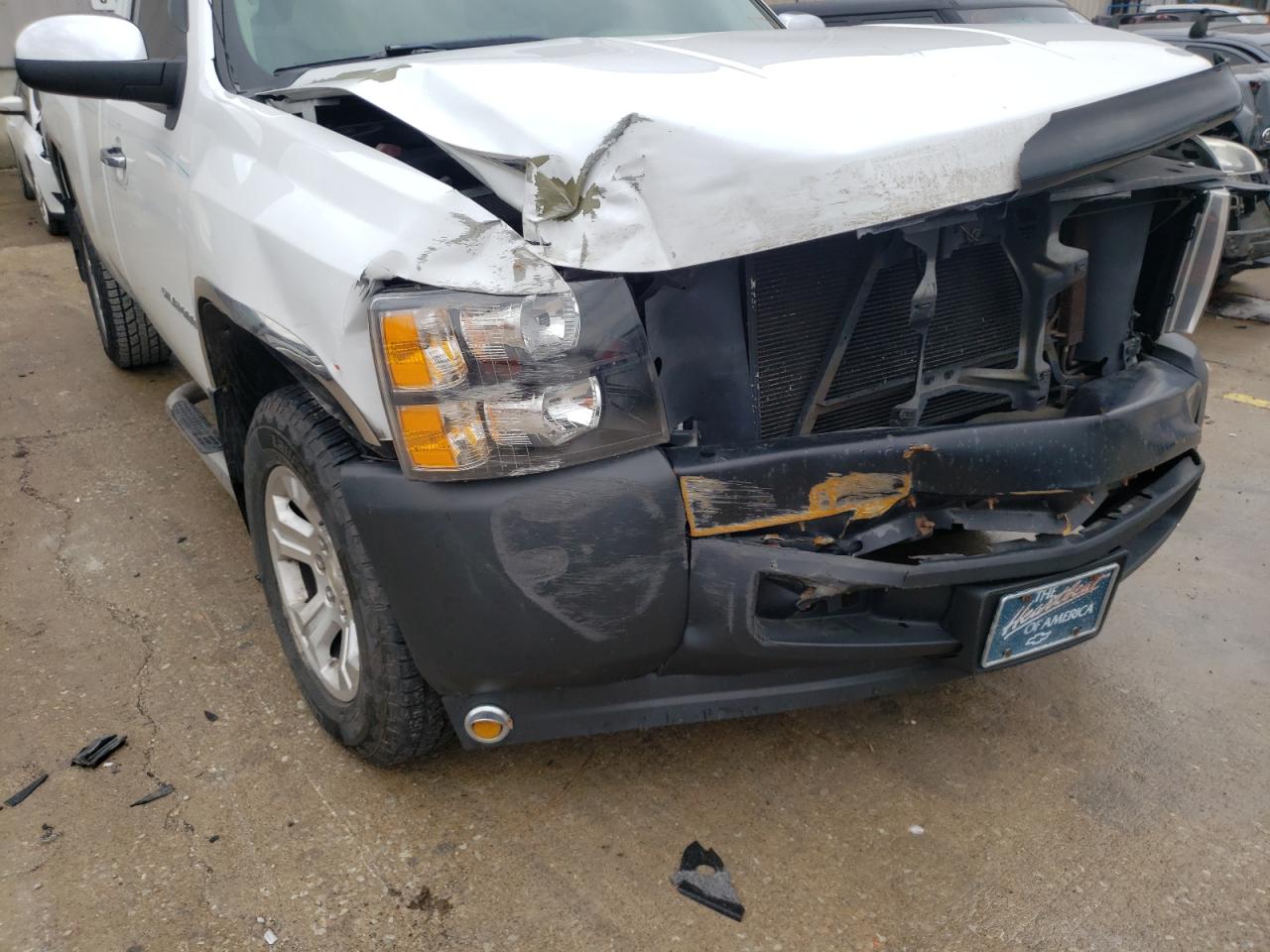 Photo 9 from auction – 2008 CHEVROLET SILVERADO with VIN 1GCEC14X88Z275861