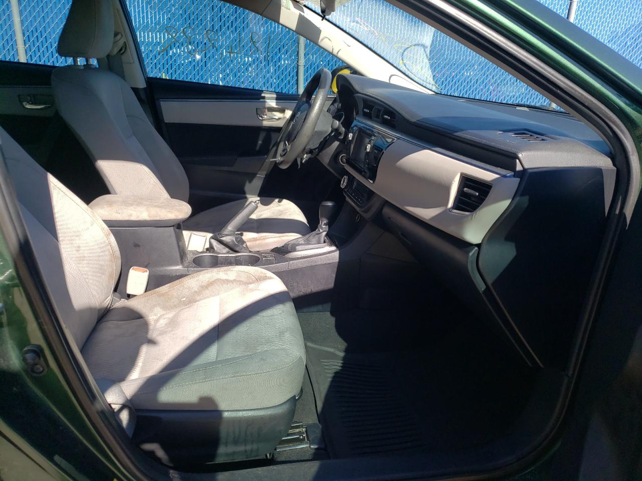 Photo 5 from auction – 2014 TOYOTA COROLLA EC with VIN 2T1BPRHE7EC161001