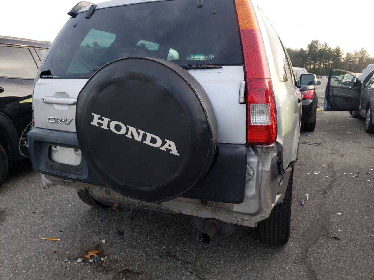 Zdjęcie 9 z aukcji – 2002 HONDA CR-V EX z VIN JHLRD78802C018355