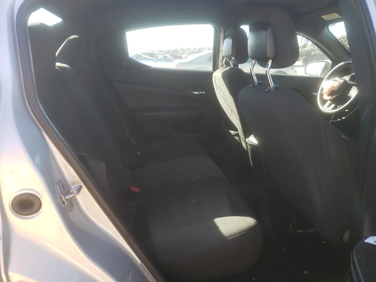 Photo 6 from auction – 2012 DODGE AVENGER SE with VIN 1C3CDZAB4CN103116