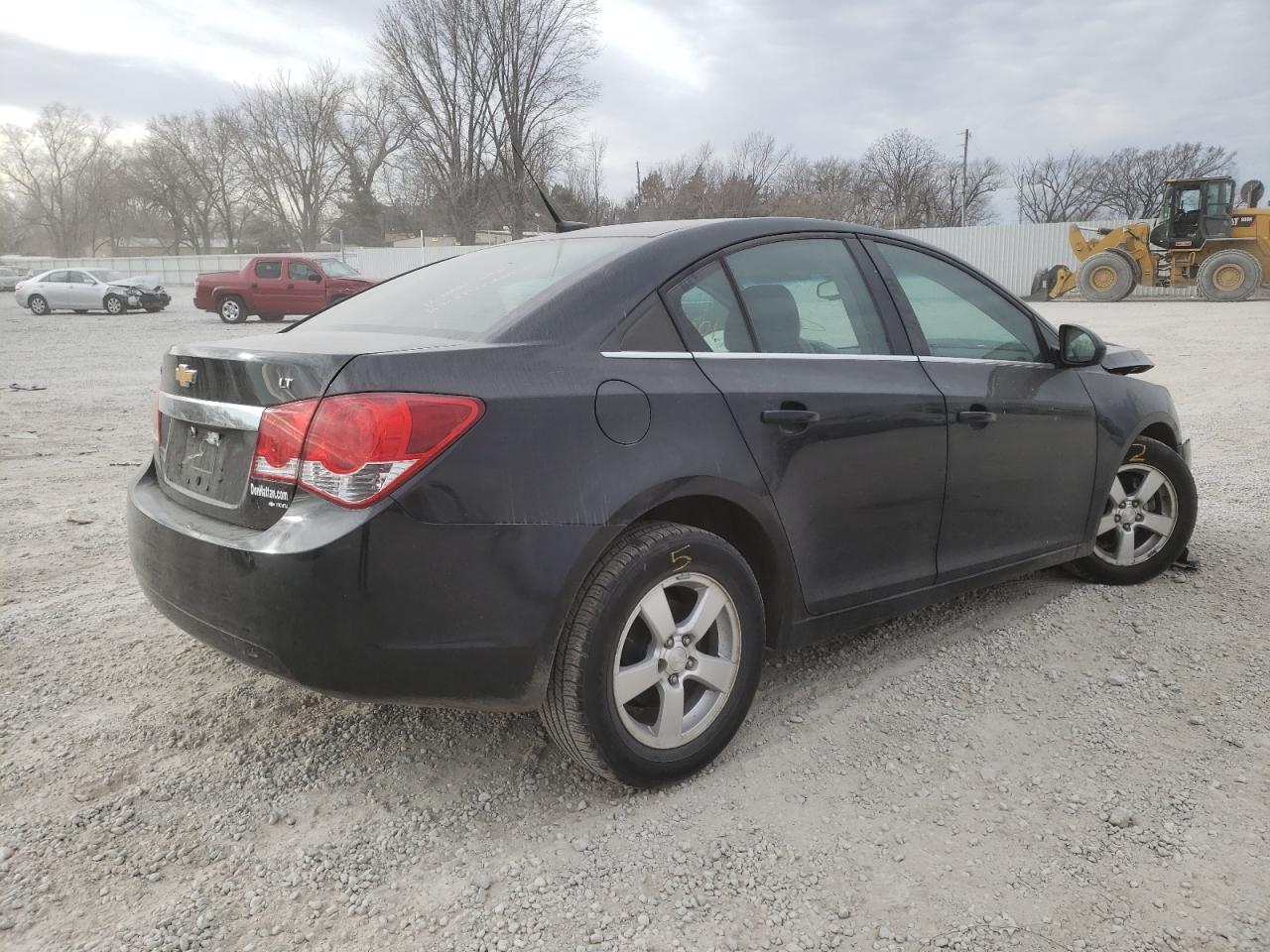 Photo 4 from auction – 2013 CHEVROLET CRUZE LT with VIN 1G1PC5SB7D7266901