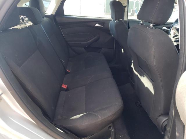 Photo 6 from auction – 2016 FORD FOCUS SE with VIN 1FADP3K25GL328137