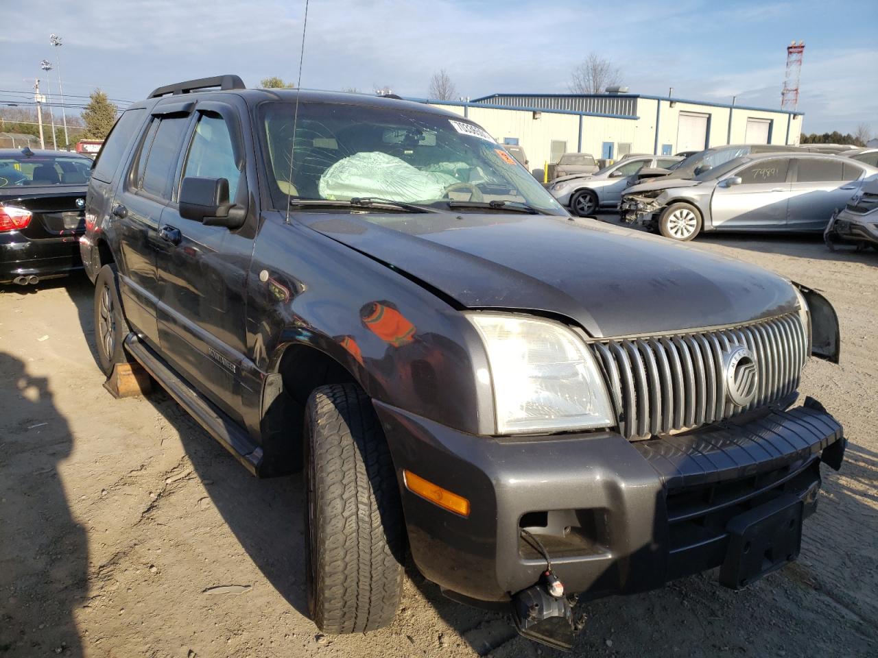 MERCURY MOUNTAINEE 2007 with VIN 4M2EU47E87UJ13775 - Photo from auction