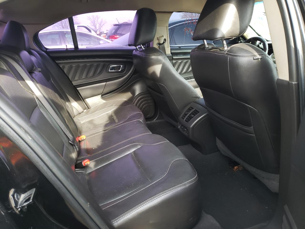 Photo 6 from auction – 2010 FORD TAURUS LIM with VIN 1FAHP2JW2AG105957