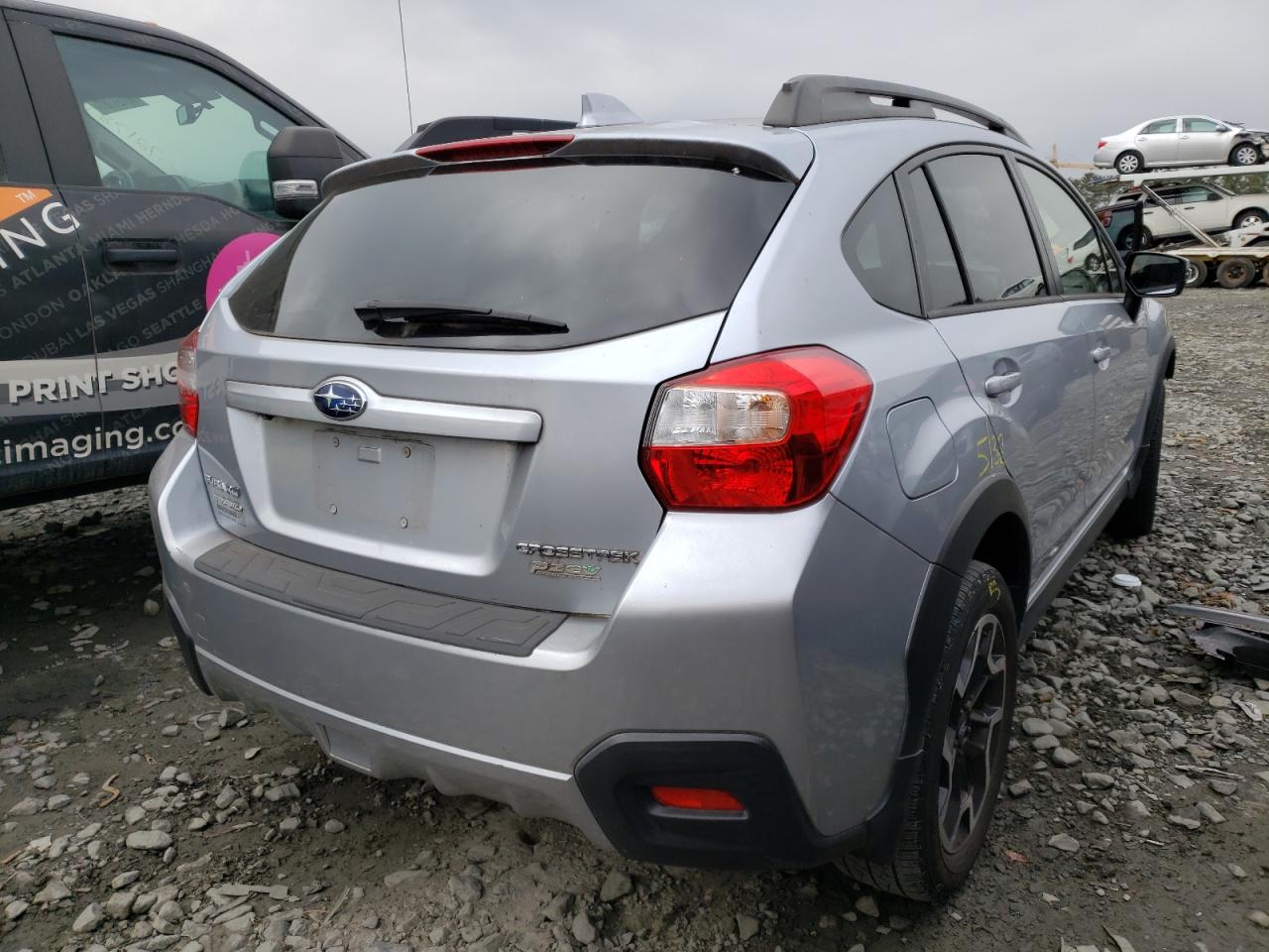 Photo 4 from auction – 2017 SUBARU CROSSTREK with VIN JF2GPANC5HH221854