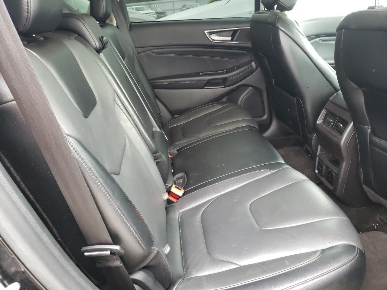 Photo 6 from auction – 2017 FORD EDGE TITAN with VIN 2FMPK3K93HBB93188