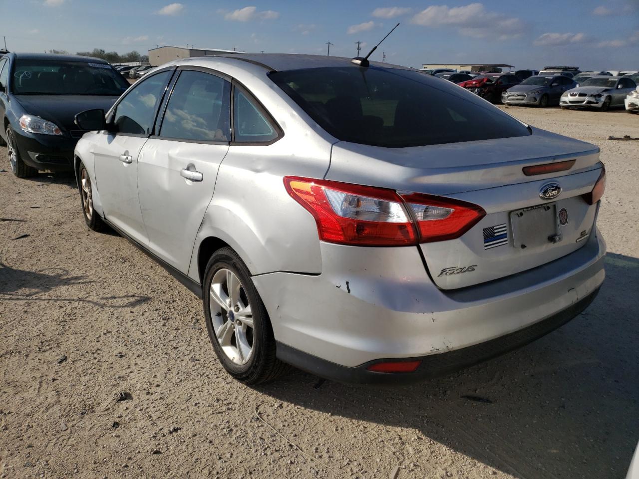 Photo 3 from auction – 2013 FORD FOCUS SE with VIN 1FADP3F24DL115346