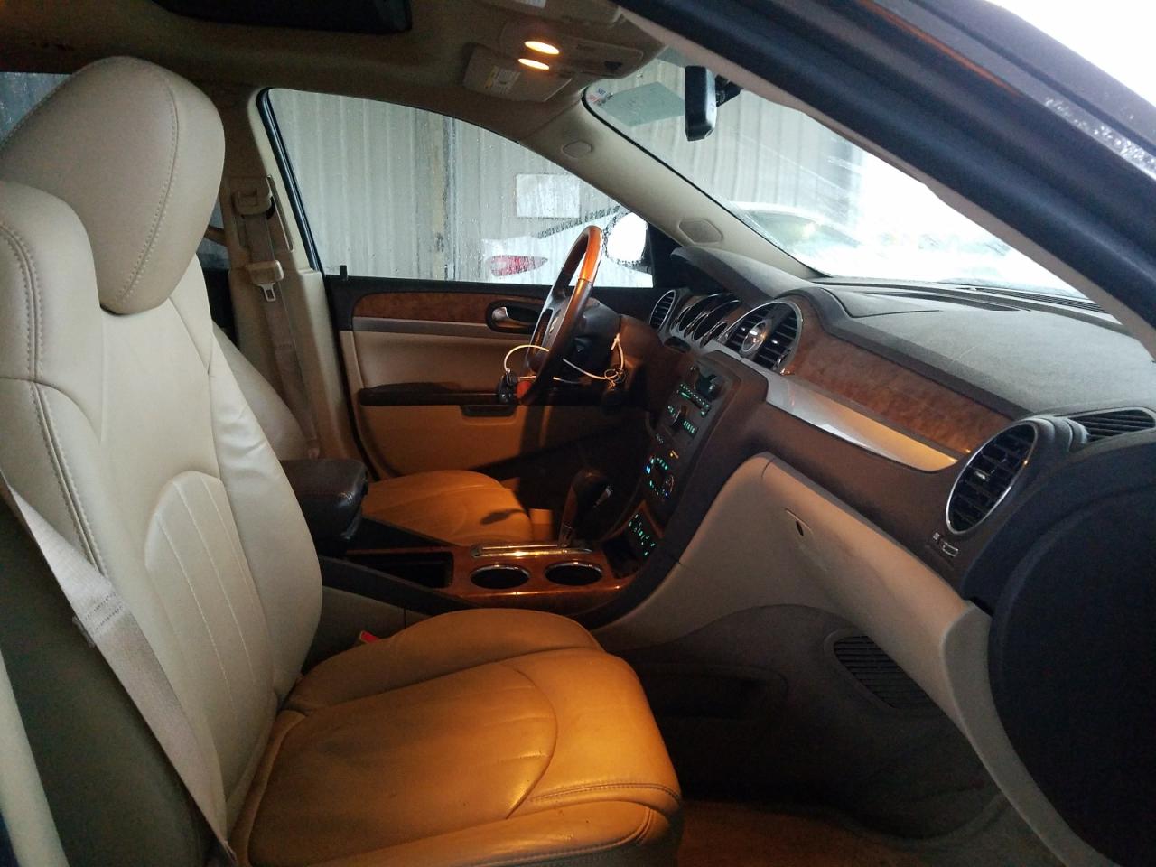 Photo 5 from auction – 2011 BUICK ENCLAVE CX with VIN 5GAKRBED7BJ284120