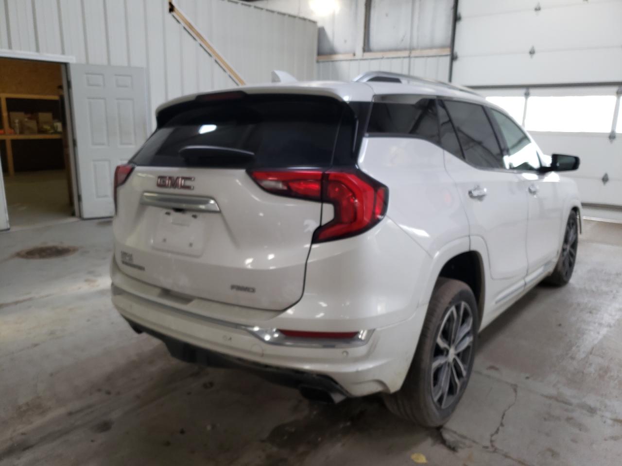 Photo 4 from auction – 2020 GMC TERRAIN DE with VIN 3GKALXEX7LL257419