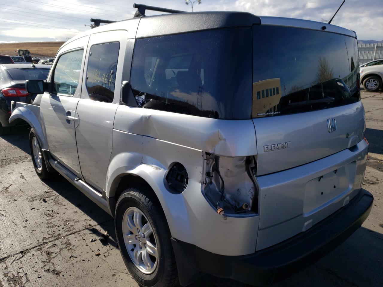 Photo 3 from auction – 2006 HONDA ELEMENT EX with VIN 5J6YH27726L001422