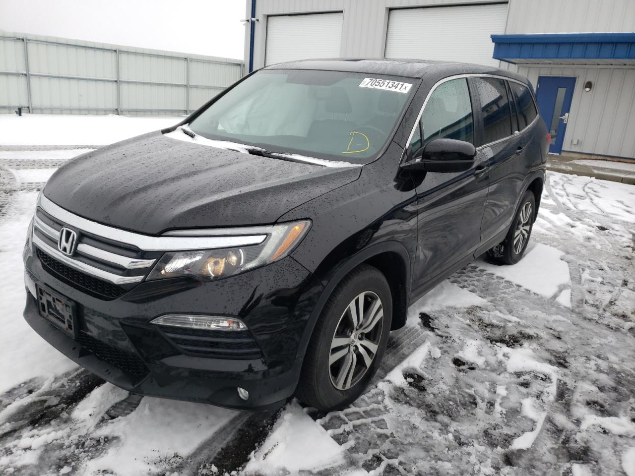 Photo 2 from auction – 2018 HONDA PILOT EXL with VIN 5FNYF6H55JB065868