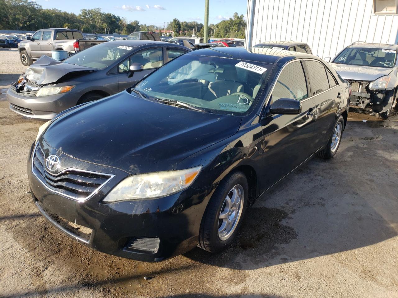 Photo 2 from auction – 2011 TOYOTA CAMRY BASE with VIN 4T1BF3EKXBU127123
