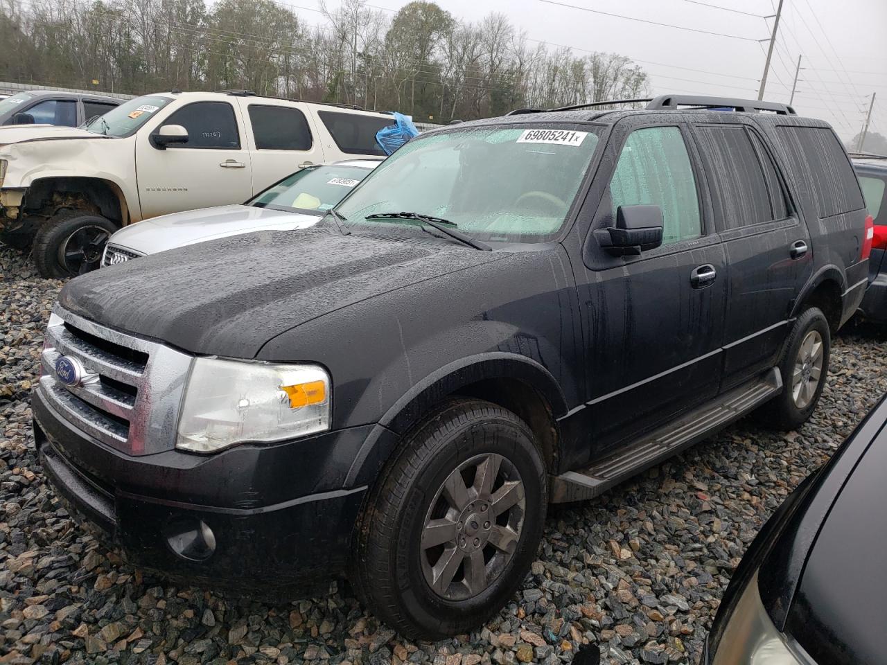Photo 2 from auction – 2010 FORD EXPEDITION with VIN 1FMJU1F50AEB69565