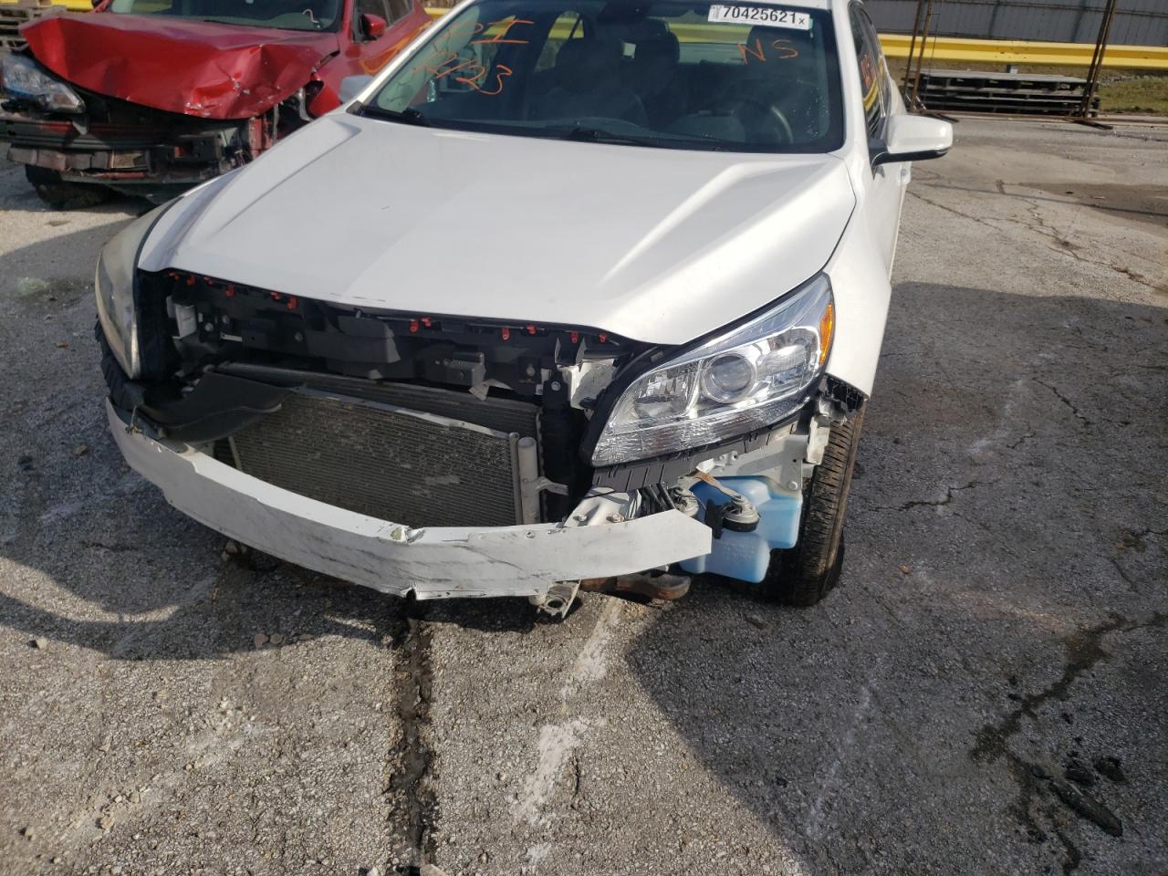 Photo 9 from auction – 2014 CHEVROLET MALIBU 1LT with VIN 1G11C5SLXEF217701
