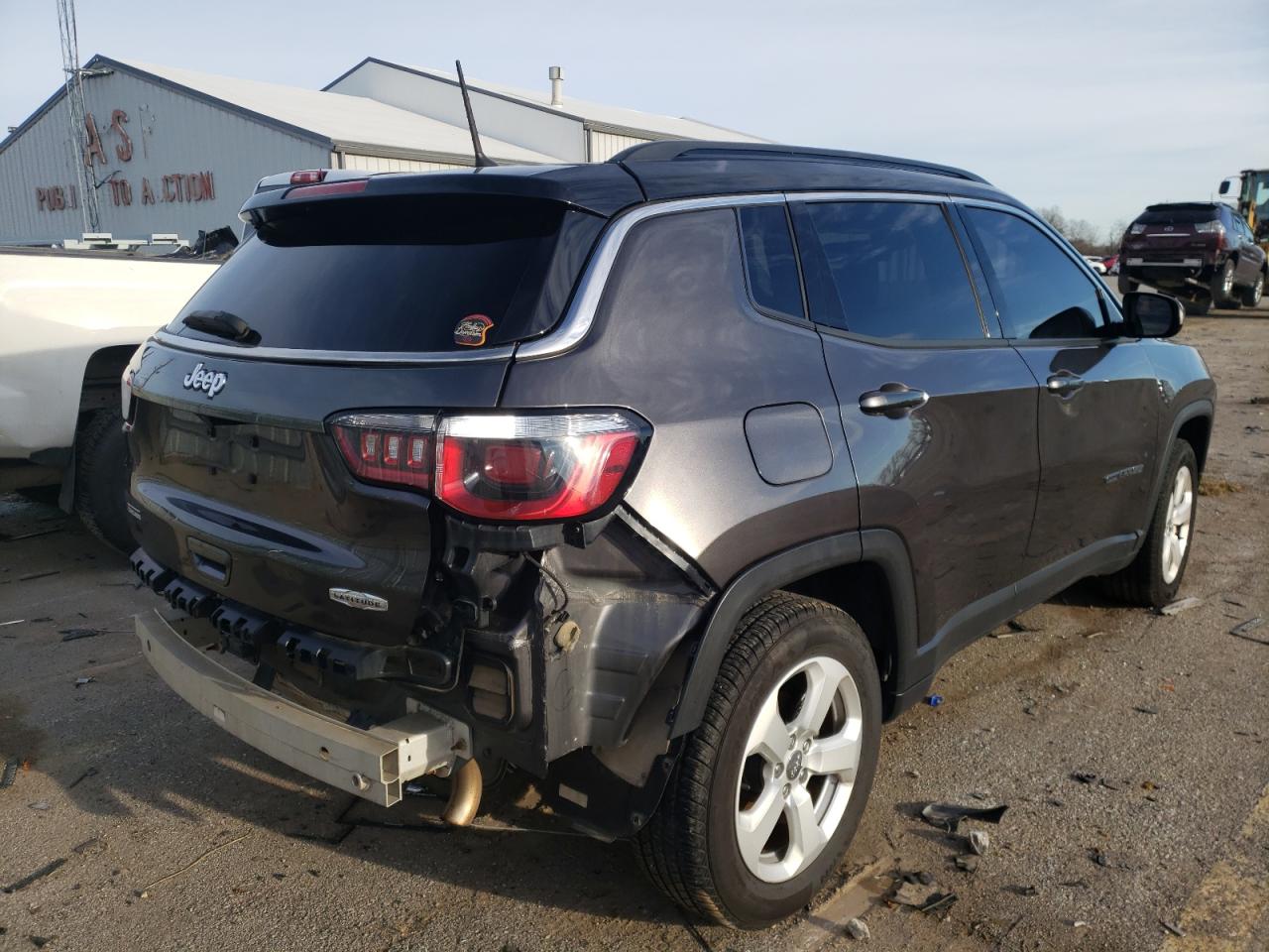 Photo 4 from auction – 2018 JEEP COMPASS LA with VIN 3C4NJCBB4JT268153