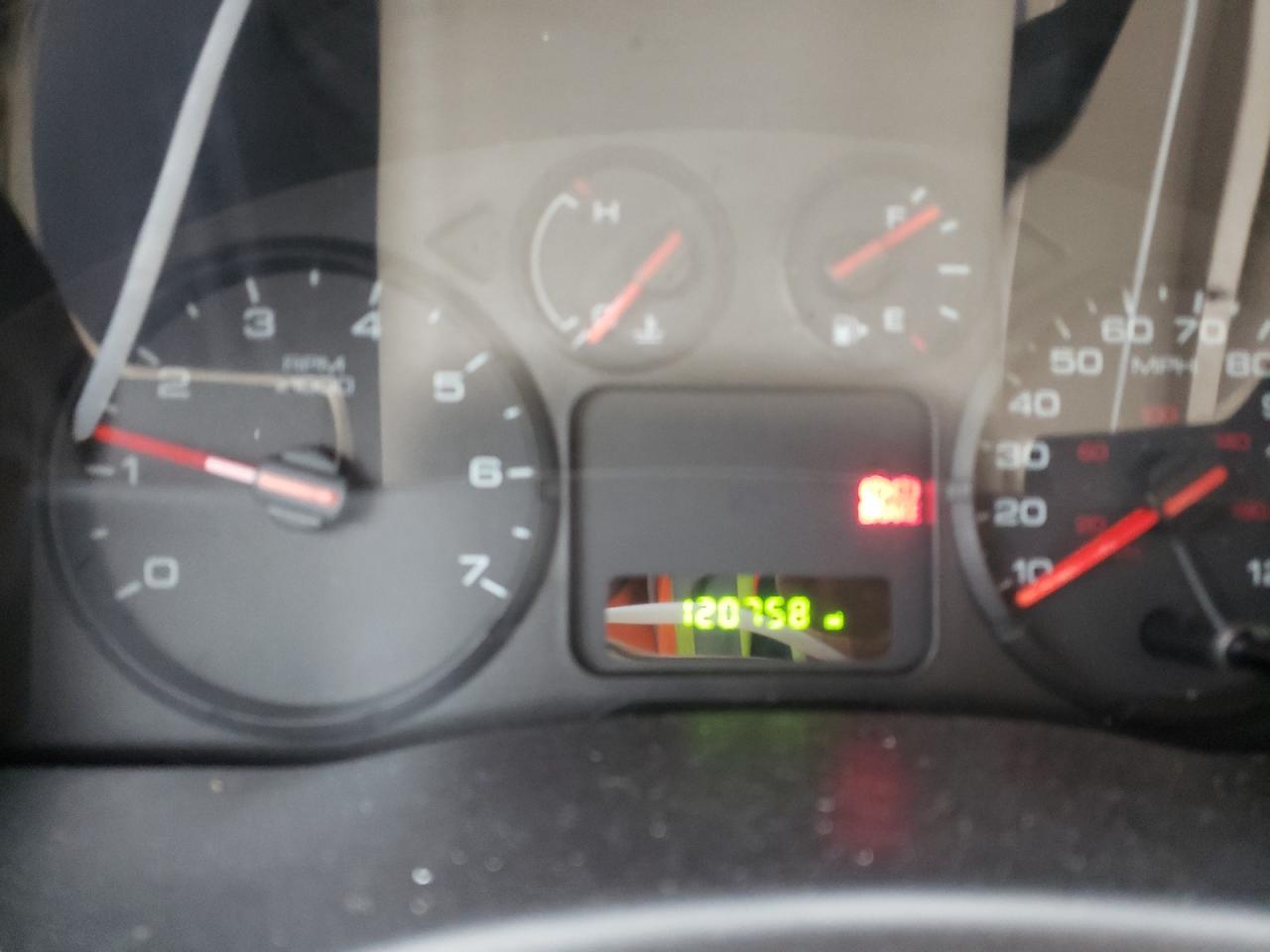 Photo 8 from auction – 2006 FORD FREESTYLE with VIN 1FMZK01146GA05657