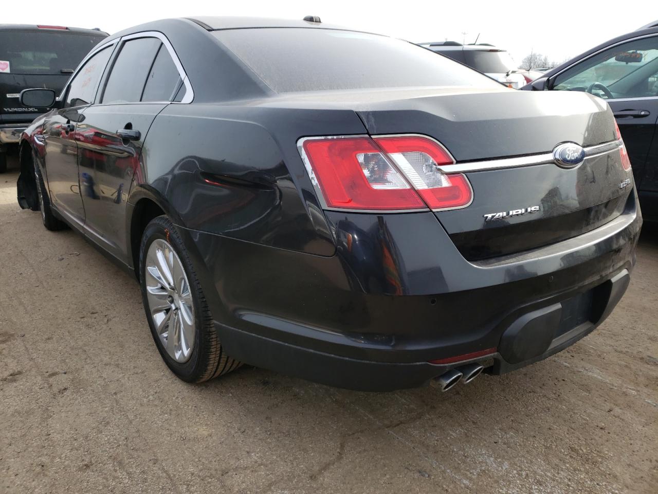 Photo 3 from auction – 2010 FORD TAURUS LIM with VIN 1FAHP2JW2AG105957