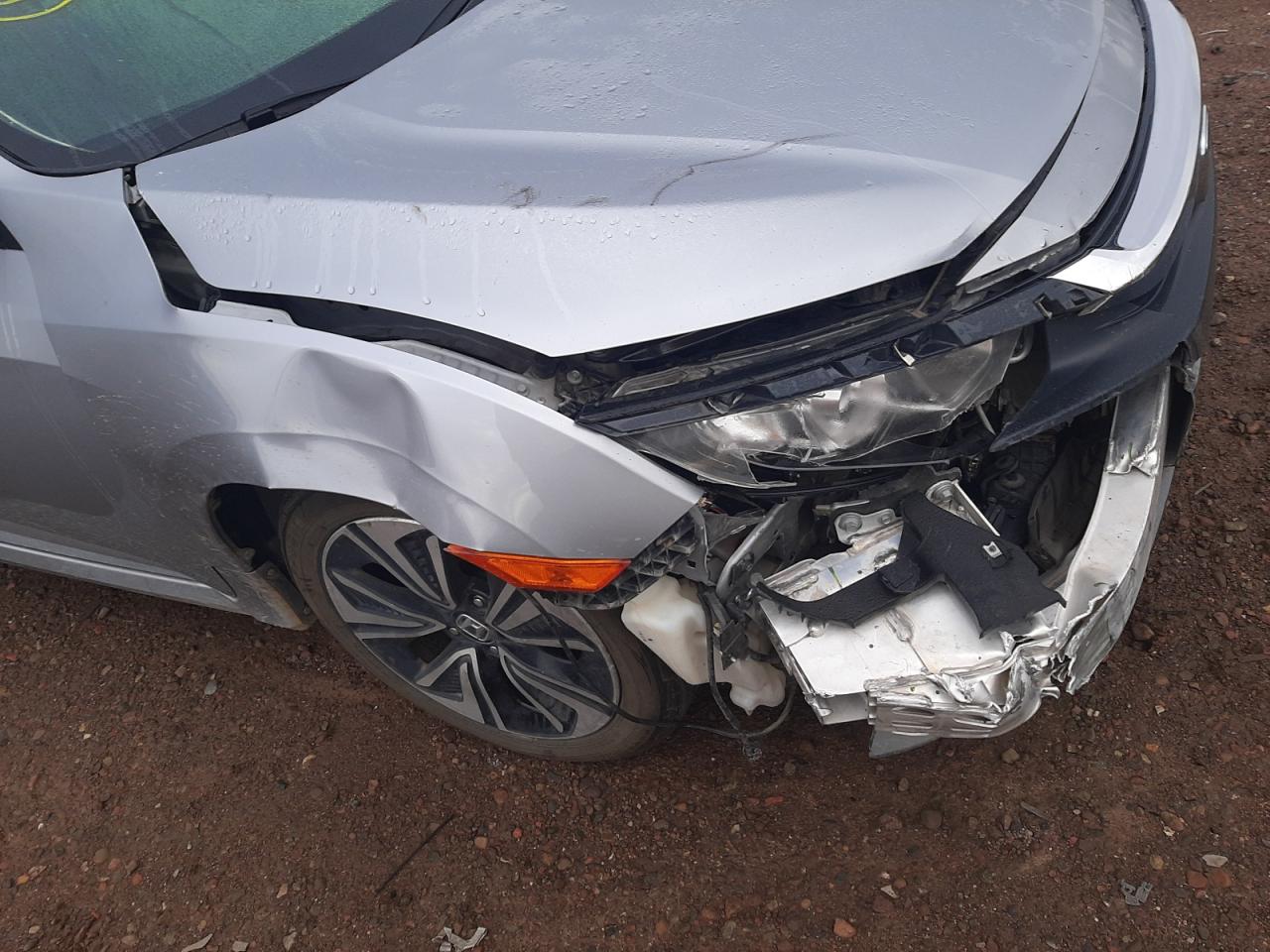 Photo 9 from auction – 2017 HONDA CIVIC EX with VIN 2HGFC1F30HH654188