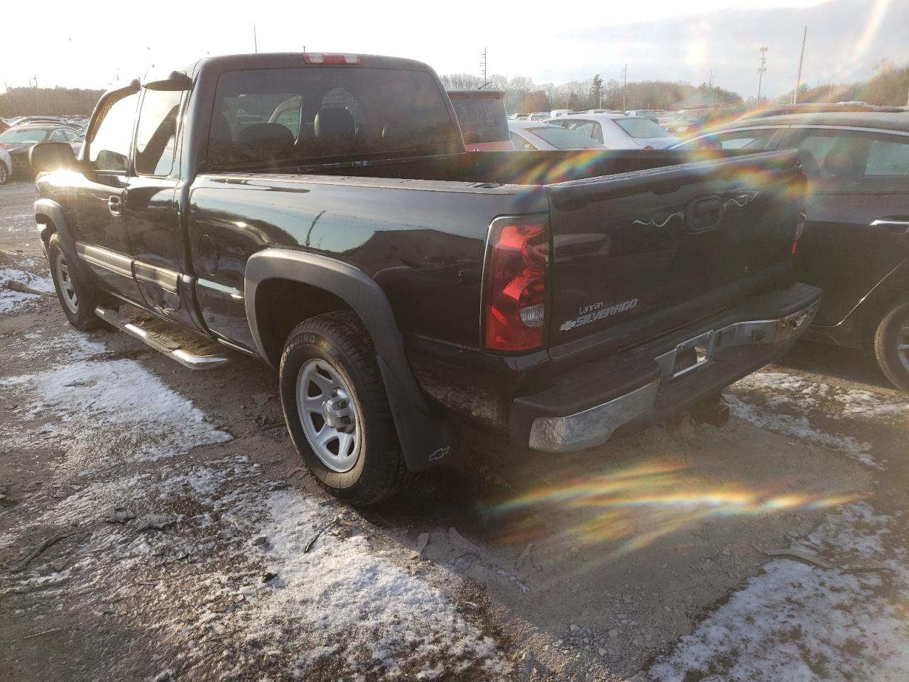 Photo 3 from auction – 2006 CHEVROLET SILVERADO with VIN 2GCEK19B761111216