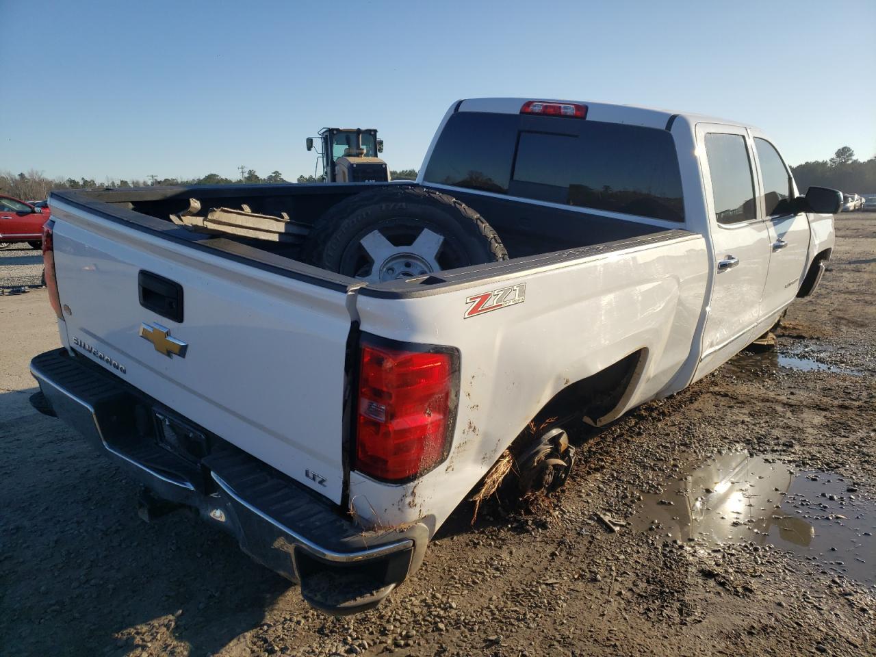 Photo 4 from auction – 2015 CHEVROLET SILVERADO with VIN 3GCUKSECXFG274238