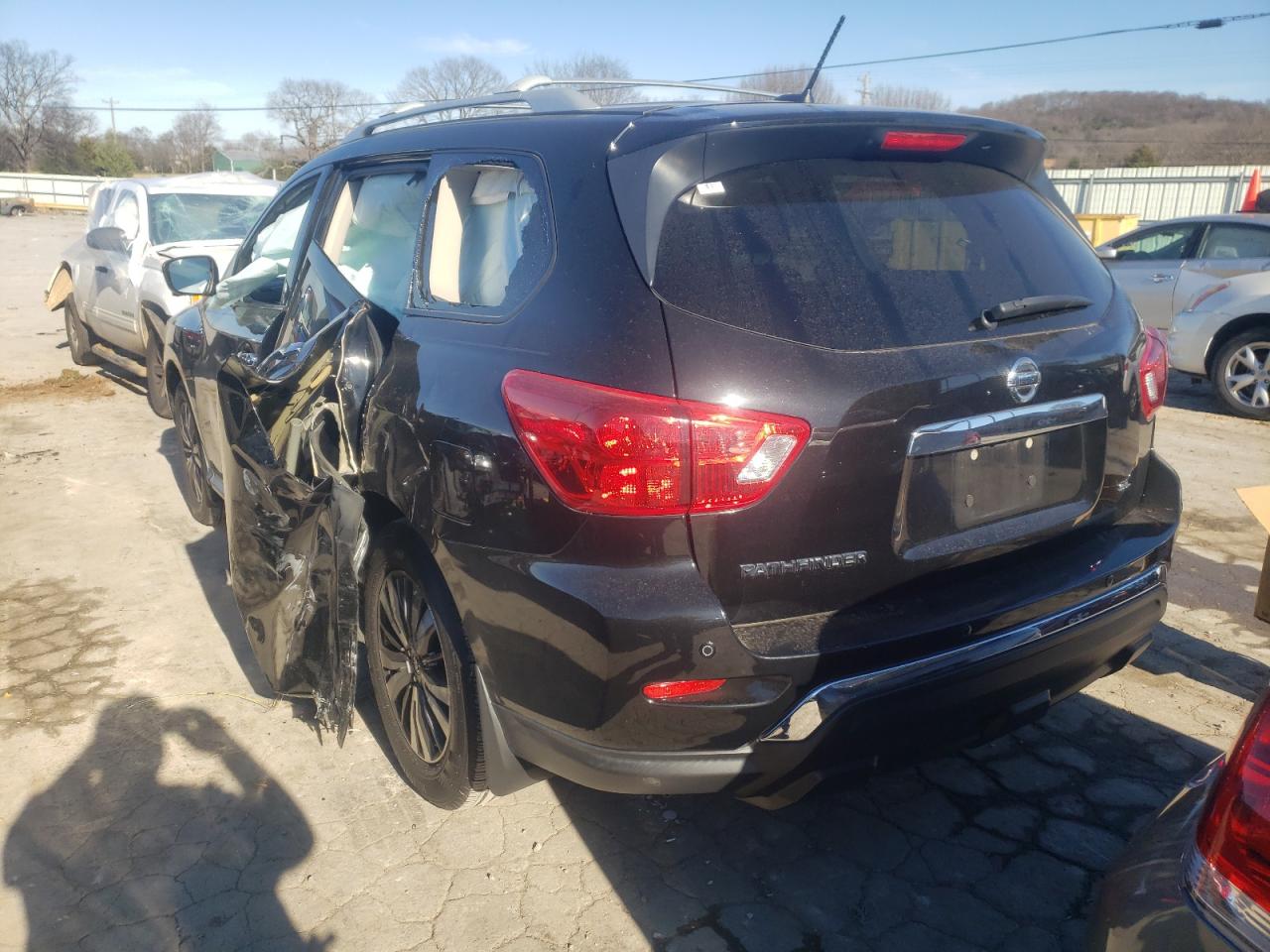 Photo 3 from auction – 2018 NISSAN PATHFINDER with VIN 5N1DR2MN6JC602048
