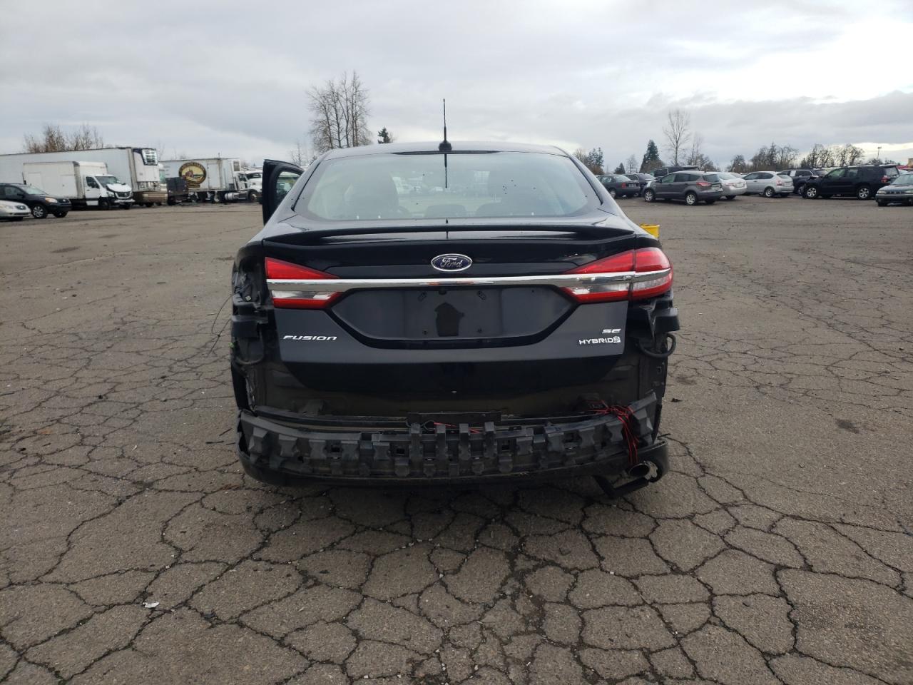 Photo 9 from auction – 2017 FORD FUSION SE with VIN 3FA6P0LU3HR287825