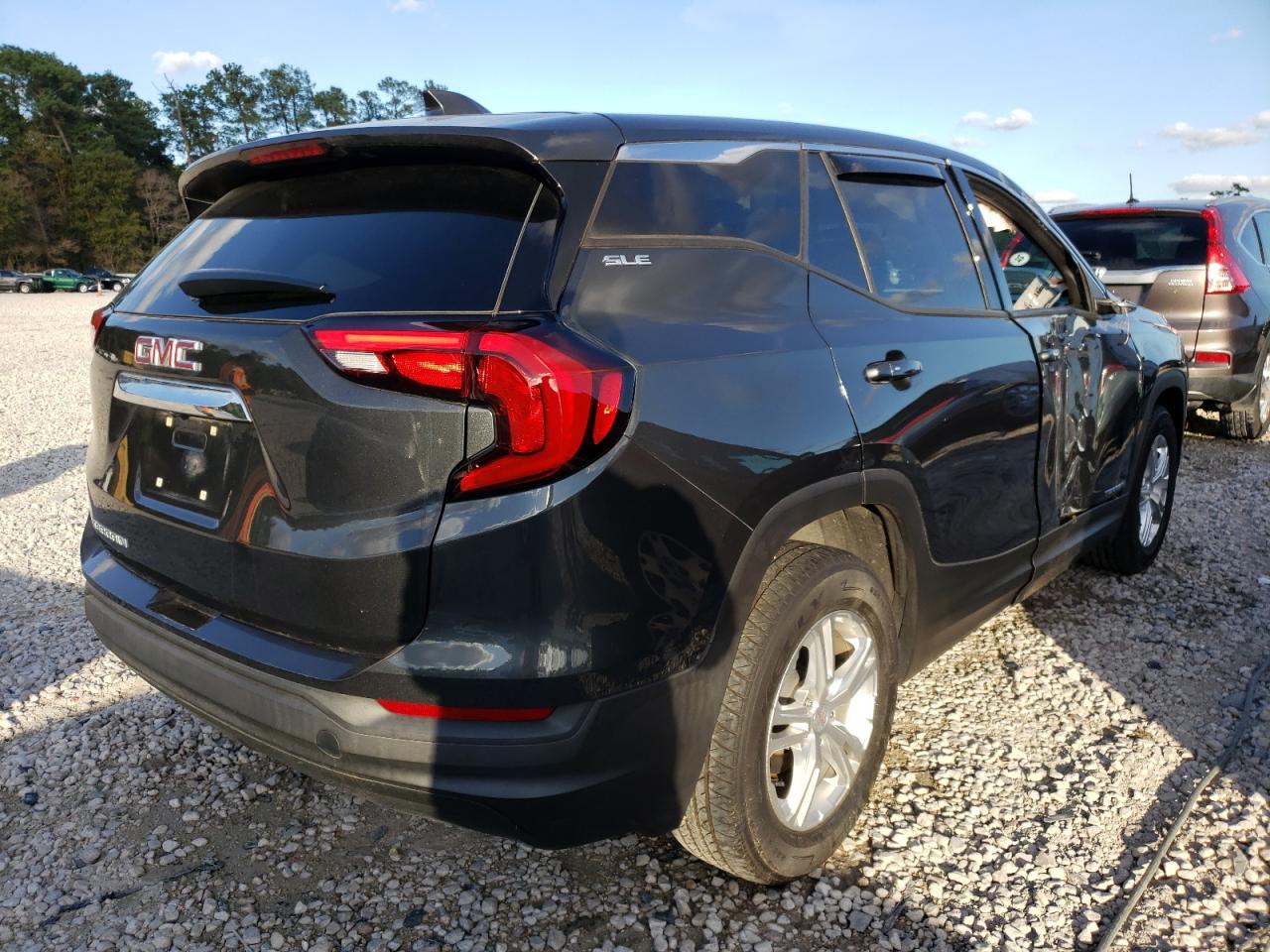 Photo 4 from auction – 2018 GMC TERRAIN SL with VIN 3GKALMEV2JL221079