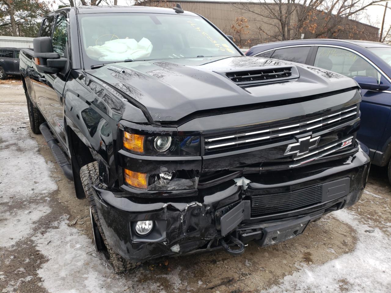 Photo 9 from auction – 2018 CHEVROLET SILVERADO with VIN 1GC1KWEY7JF287268