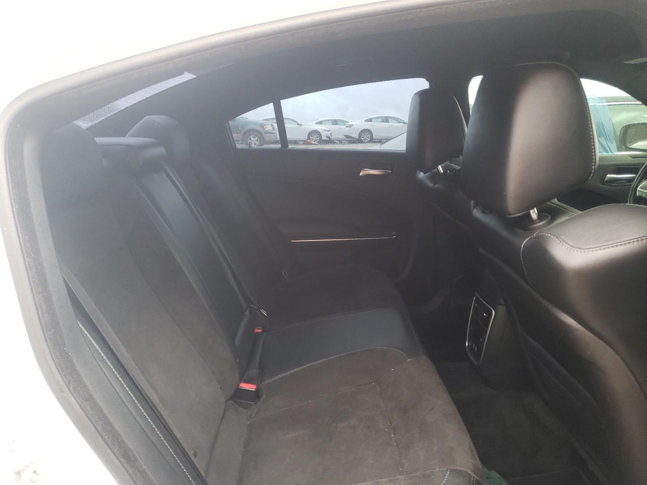 صورة رقم 6 من المزاد - 2015 DODGE CHARGER R/ مع VIN 2C3CDXCT3FH748346
