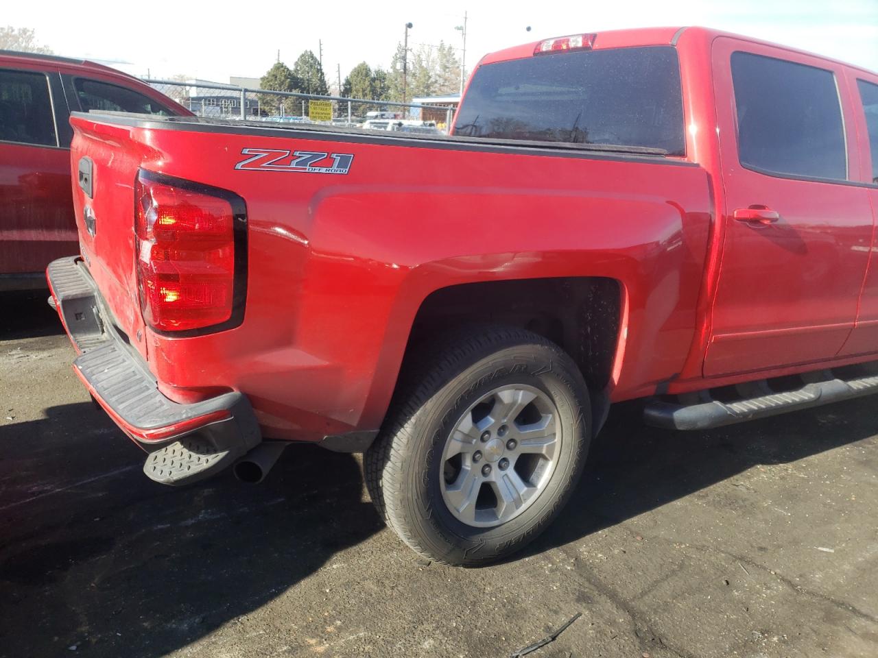 Photo 9 from auction – 2017 CHEVROLET SILVERADO with VIN 3GCUKREC1HG142058