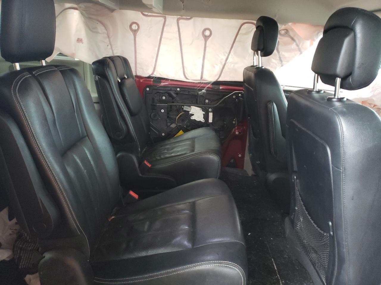 Photo 6 from auction – 2012 CHRYSLER TOWN & COU with VIN 2C4RC1CG7CR199751