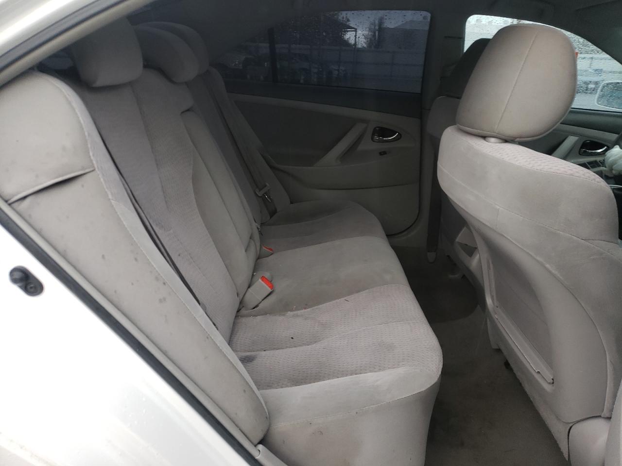 Photo 6 from auction – 2011 TOYOTA CAMRY BASE with VIN 4T4BF3EK6BR167883