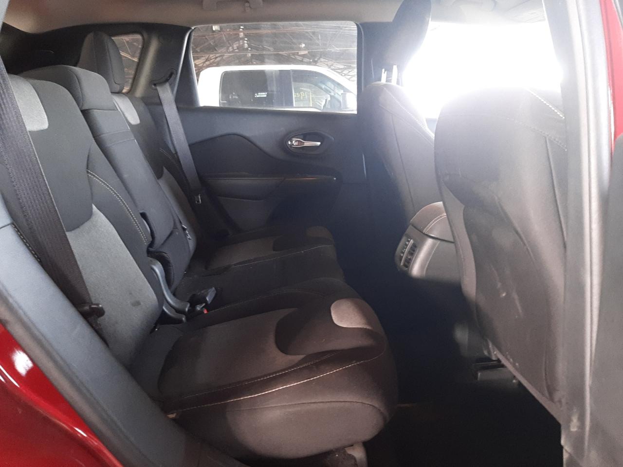Photo 6 from auction – 2016 JEEP CHEROKEE S with VIN 1C4PJLABXGW336131